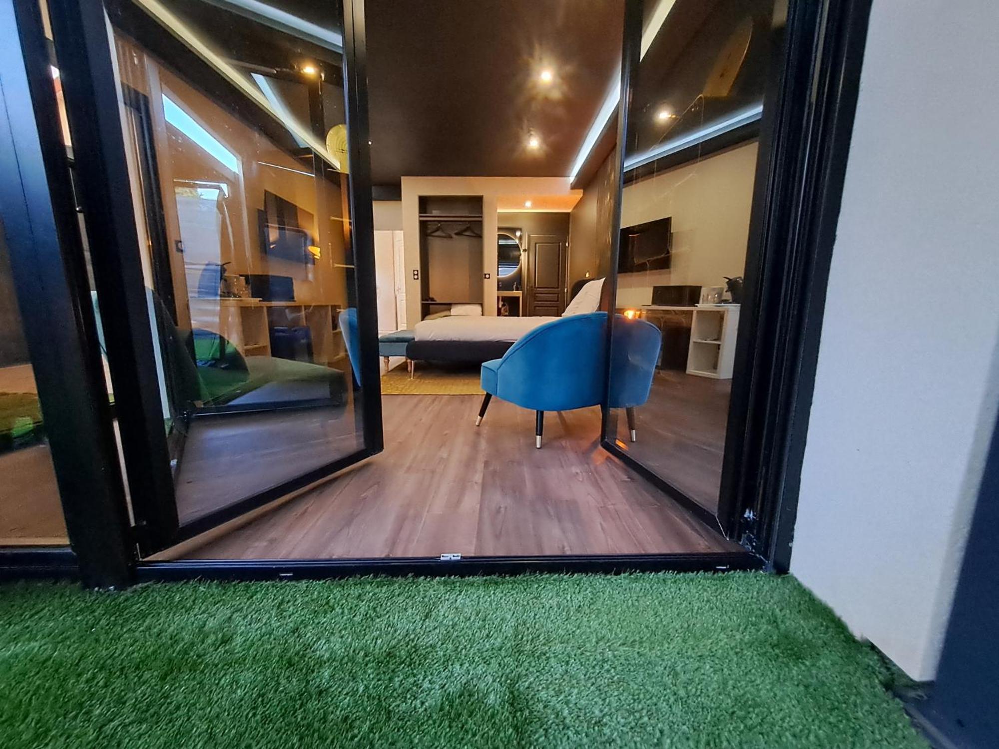 Belle Suite Metro 14 Paris ออร์ลี ภายนอก รูปภาพ
